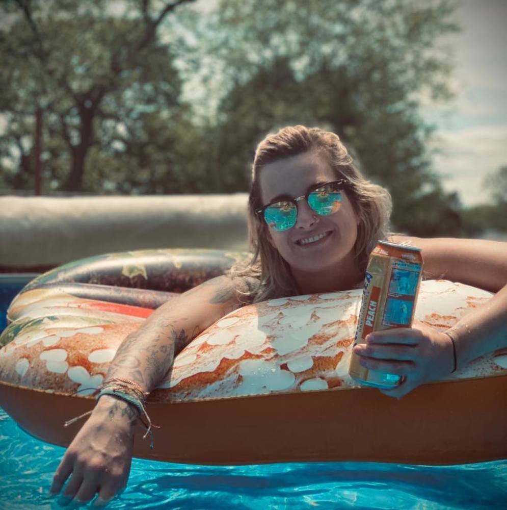 Meet your Posher, Rhayanin